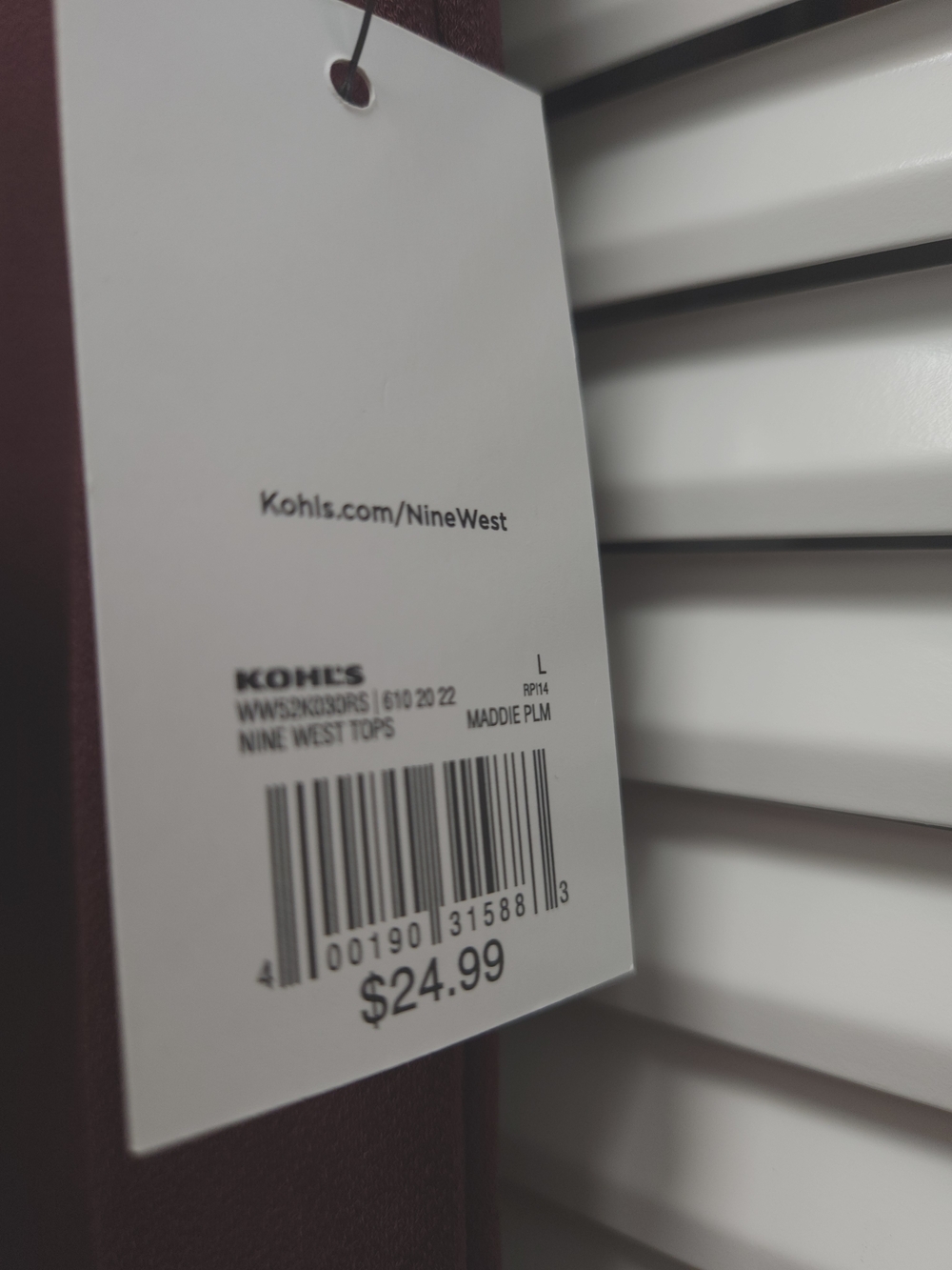 Nine West Sleeveless Mock Neck Top Burgundy Stretch Knit Size L NWT - Picture 5 of 10
